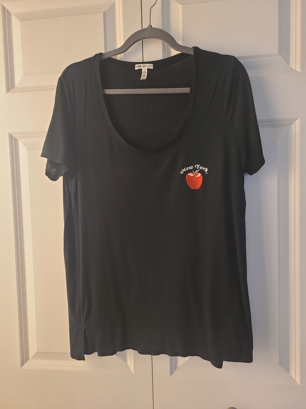 PINK VS New York Tee Size L Super Soft